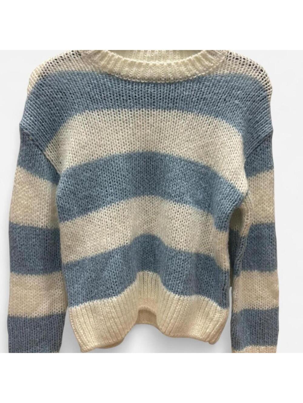 Sadie + Sage, White and Light Blue Sweater